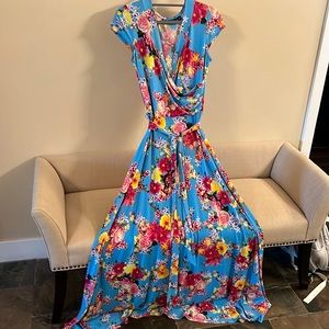 Womens shortsleeved multi colored dress